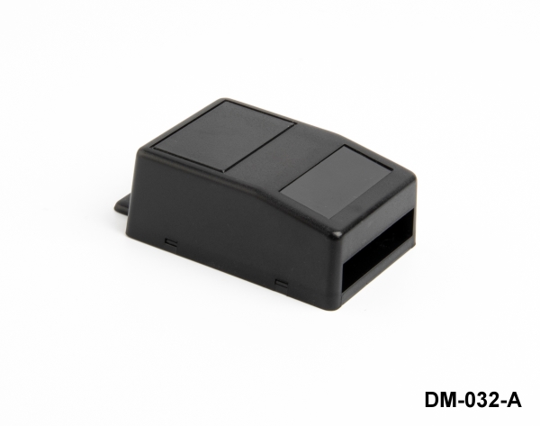[DM-032-A-0-S-0] Caixa de montagem na parede DM-032 (Preta, Aberta, HB, Sem ventilação)