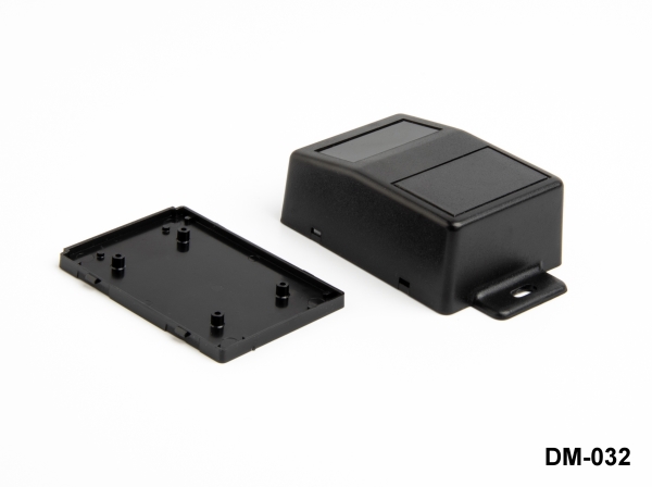 [DM-032-A-0-S-0] Caixa de montagem na parede DM-032 (Preta, Aberta, HB, Sem ventilação)